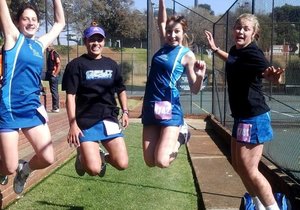 Kleindogter in Proteaspan